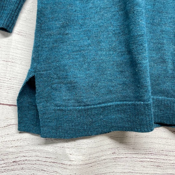 Talbots Teal Merino Wool Turtle Neck Sweater size M *Defect - Picture 5 of 7